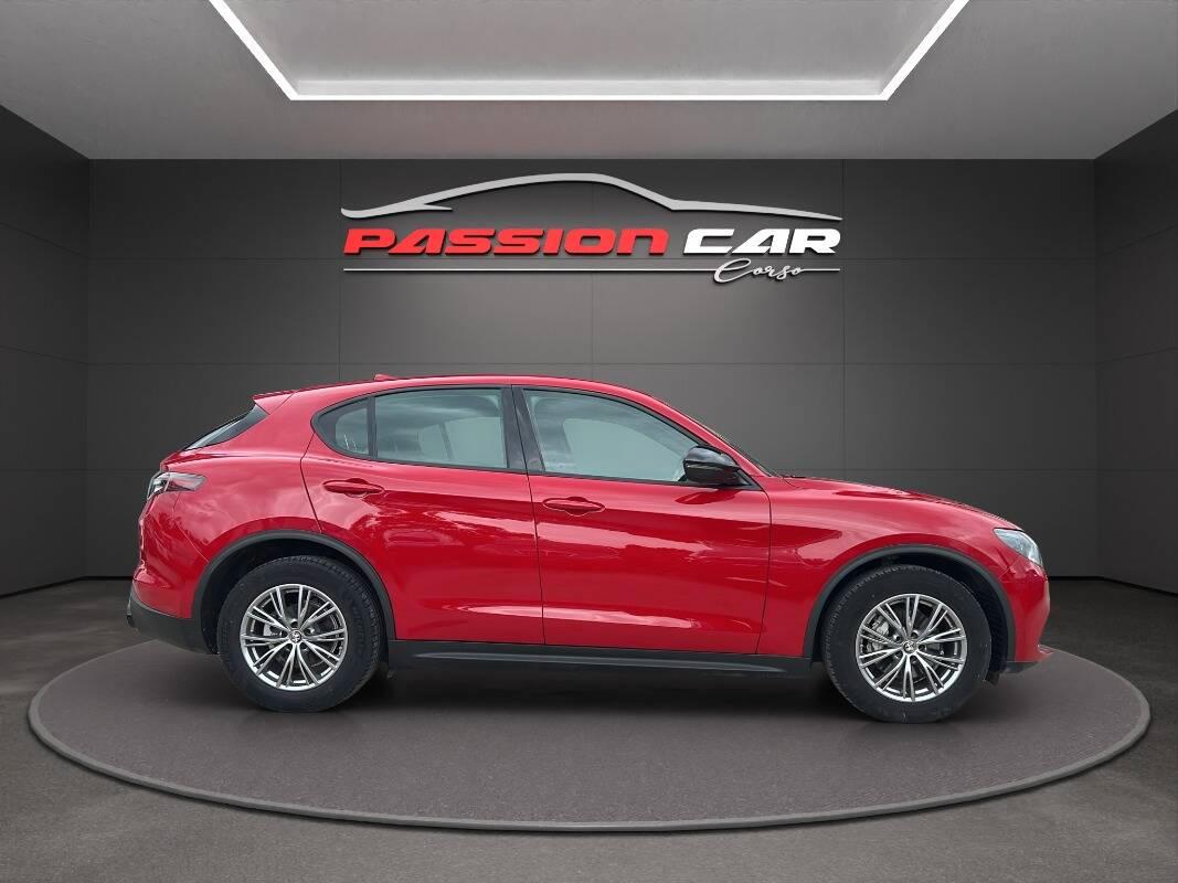 Alfa Romeo Stelvio 2.2 t Super rwd 160cv auto