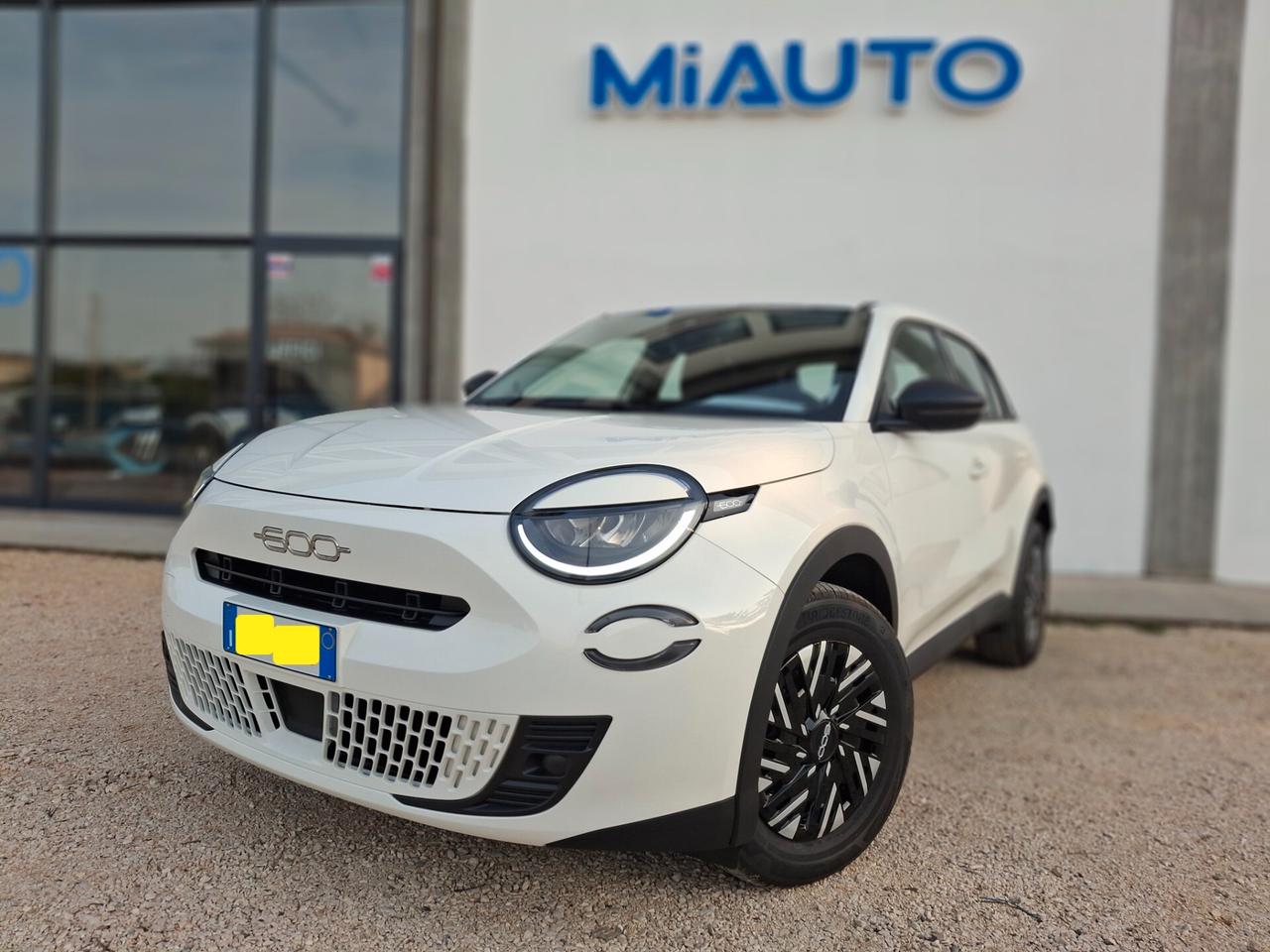 Fiat 600 Hybrid 110 CV DCT MHEV La Prima