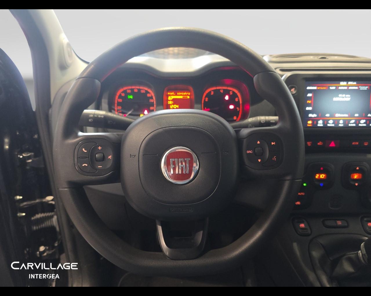 FIAT Panda 10 70 cvhybrid city cross