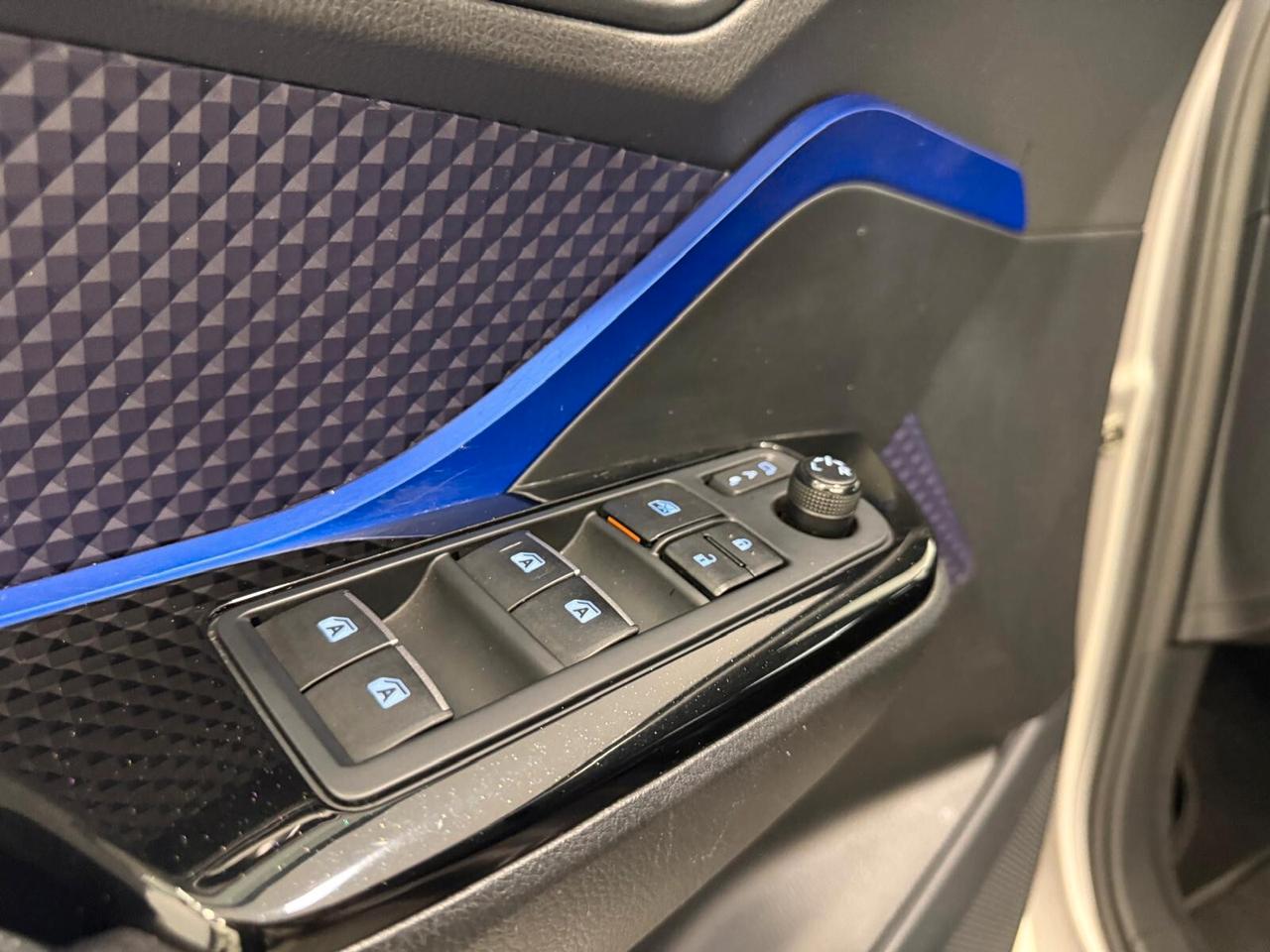 Toyota C-HR 1.8 Hybrid E-CVT Lounge 2017