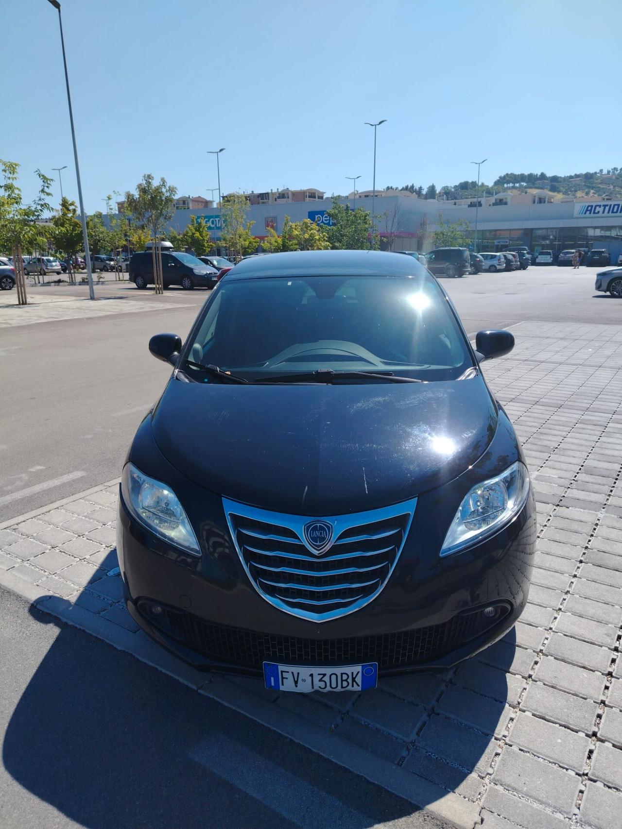 Lancia Ypsilon 1.3 MJT 16V 95 CV 5 porte S&S Elefantino