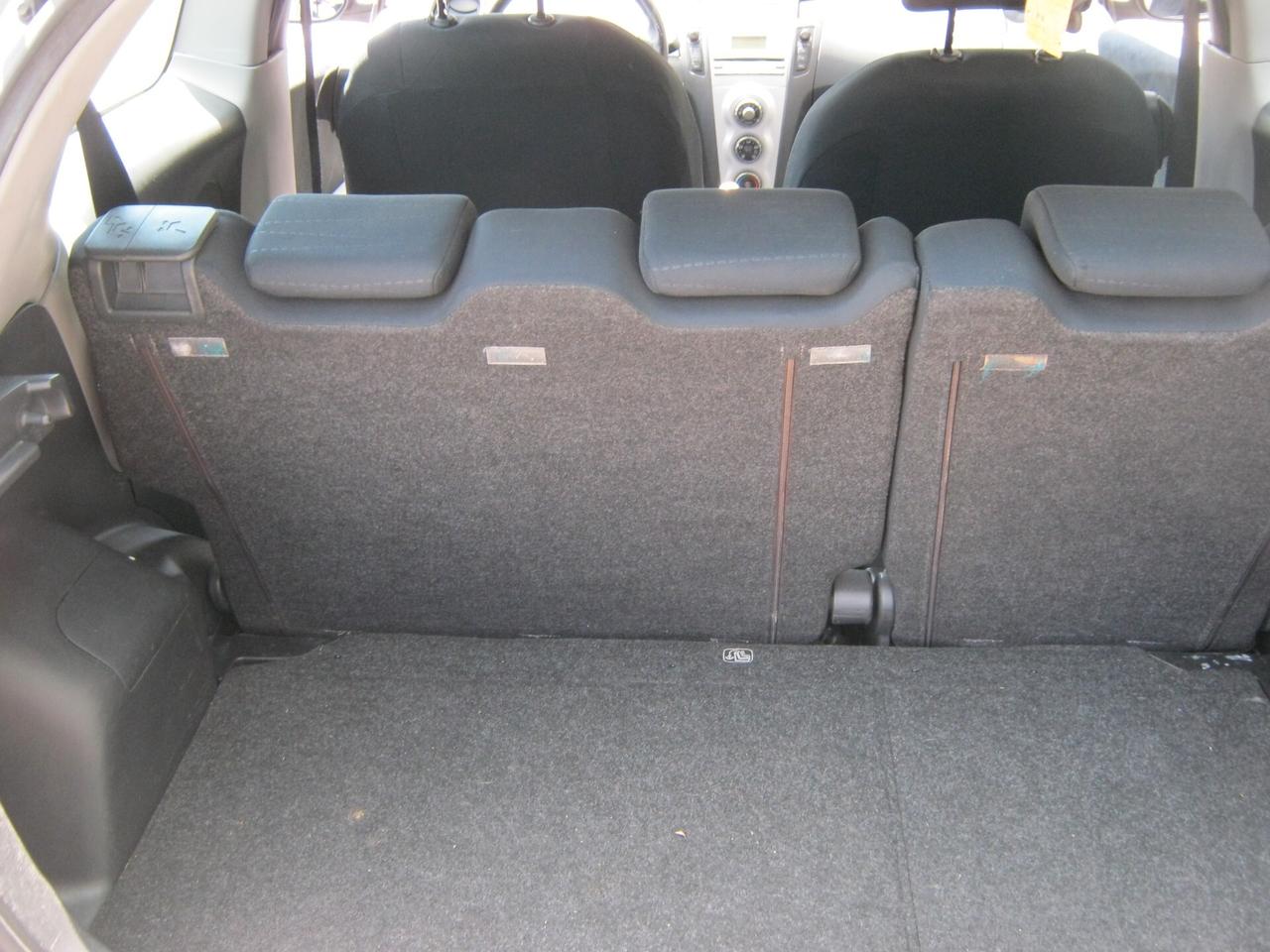 Toyota Yaris 1.0 3 porte