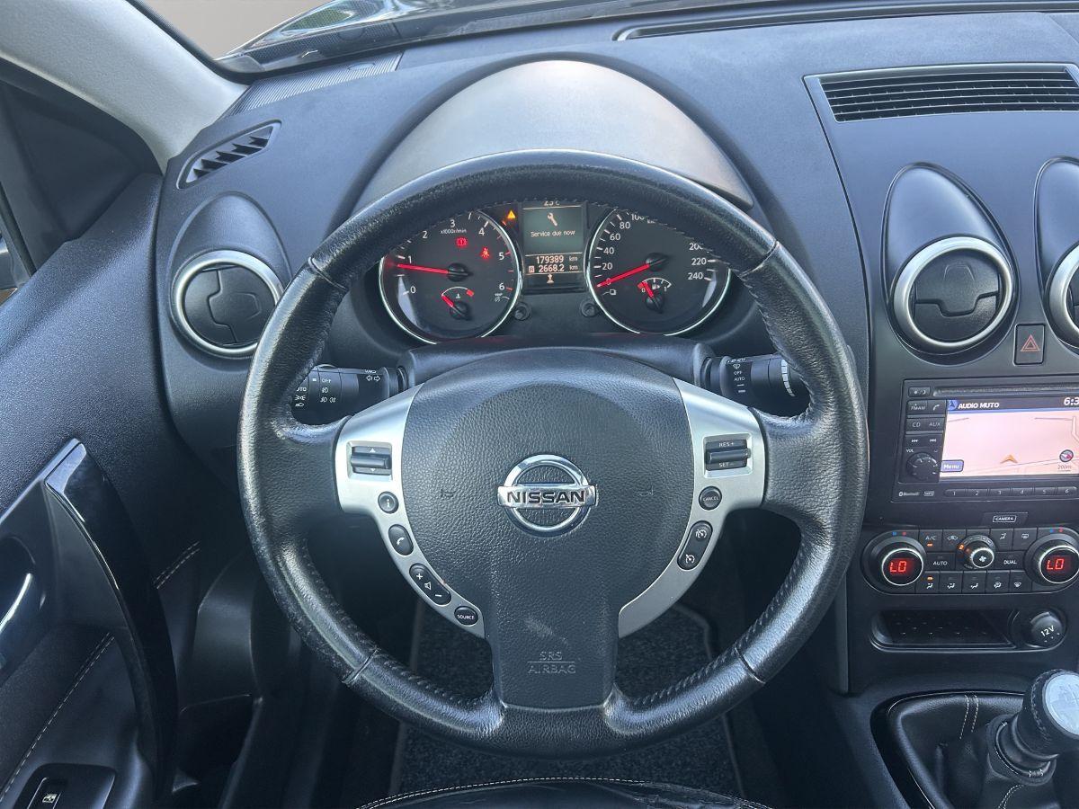 NISSAN - Qashqai - 1.5 dCi 110 cv DPF 360Â° navi tetto telecamera
