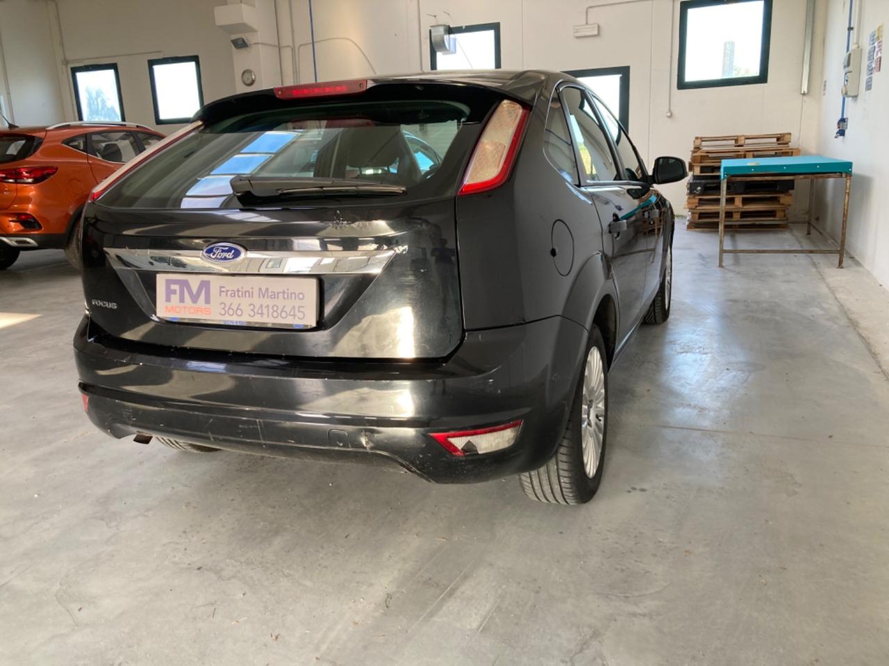Ford Focus 2.0 (145CV) 5p. Bz.- Met. Tit.