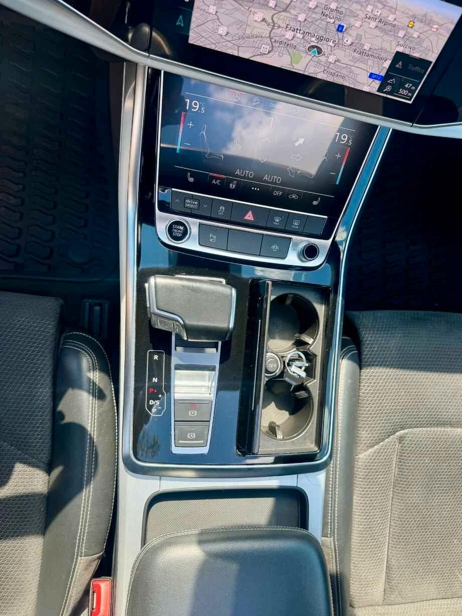 AUDI Q8 3.0 TDI 286 CV quattro tiptronic Sport