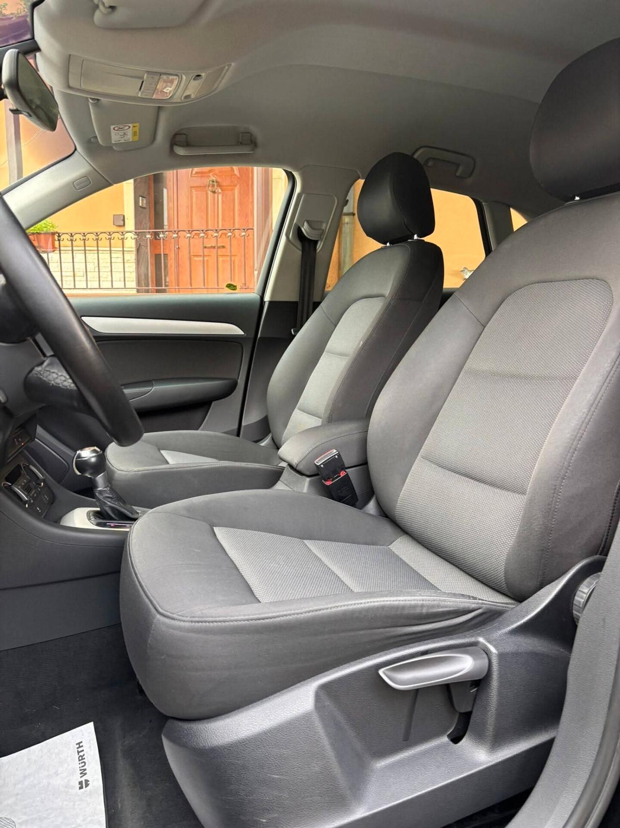 Audi Q3 2.0 TDI 150 CV Sport//.