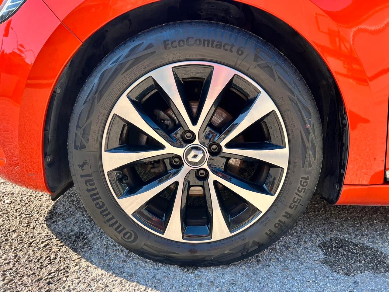Renault Clio TCe 90 CV 5 porte Techno
