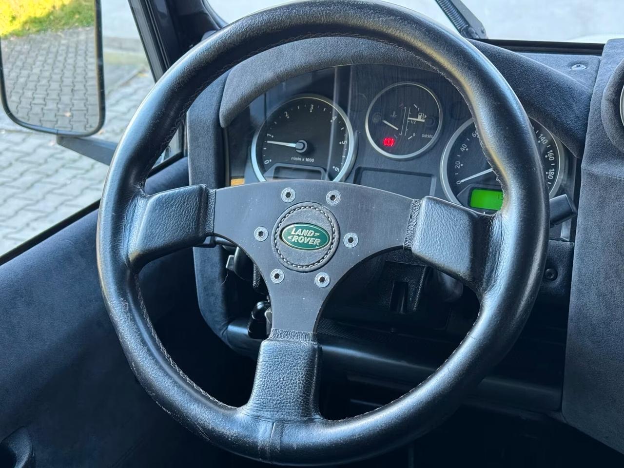 Land Rover Defender 110 E Station Wagon/LED/telecamer