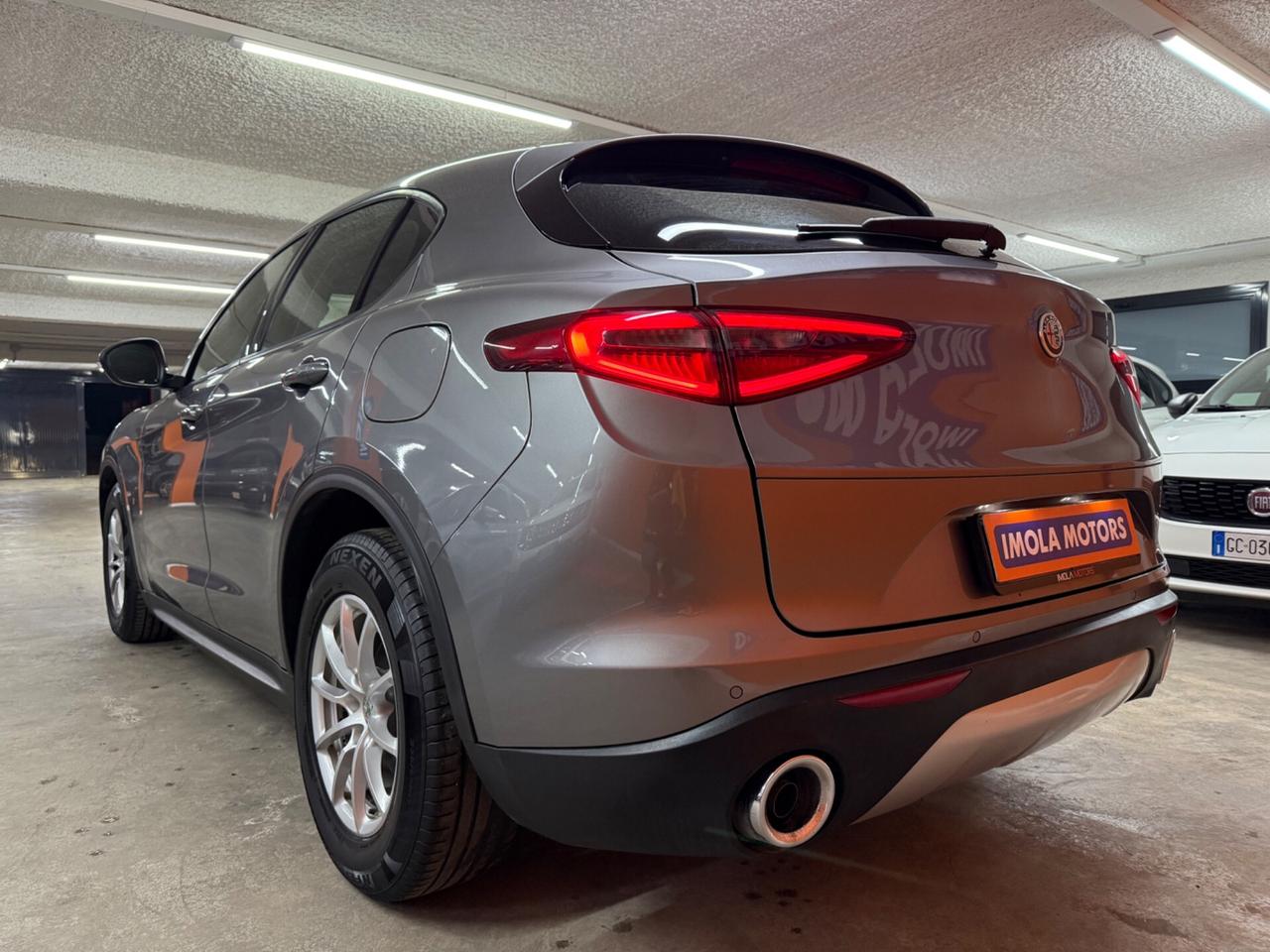 Alfa Romeo Stelvio 2.2 Turbodiesel 160 CV AT8 RWD Business