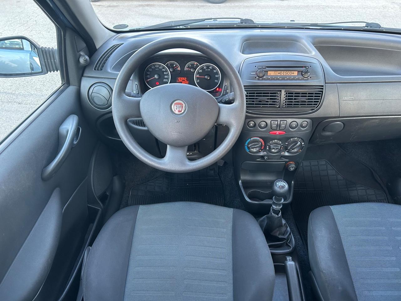 Fiat Punto 1.2 benzina 60 cv 2010