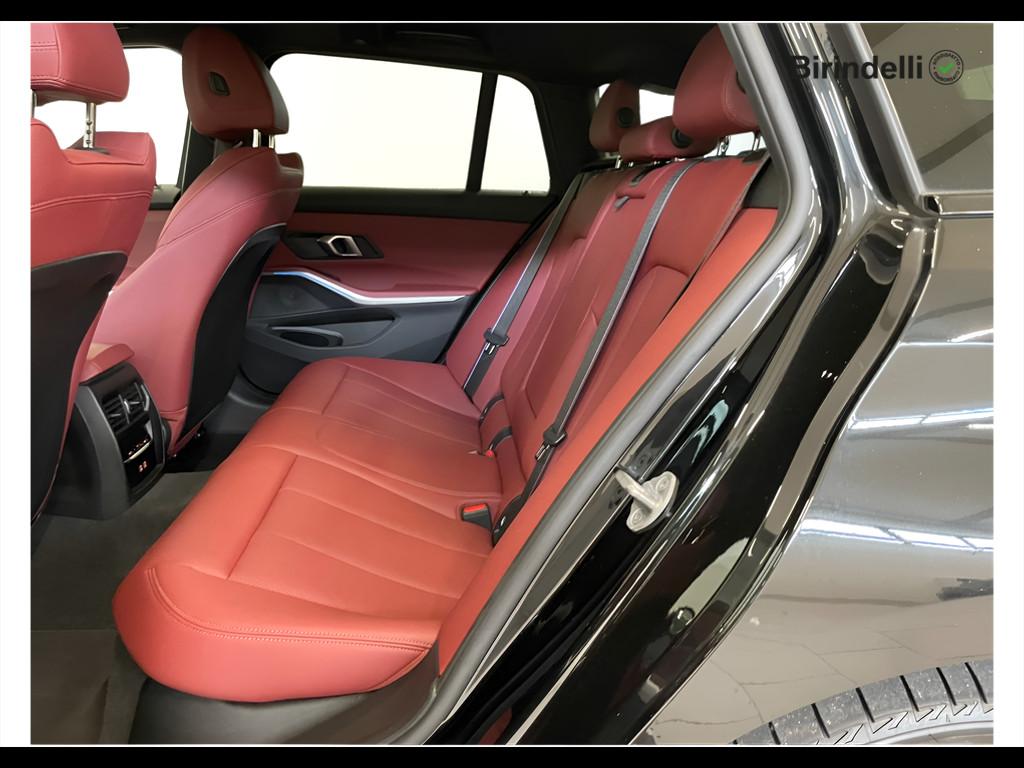 BMW 320d xDrive Touring