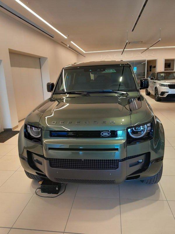 Land Rover Defender D200 AWD Auto 110 X-Dynamic SE IVA ESPOSTA
