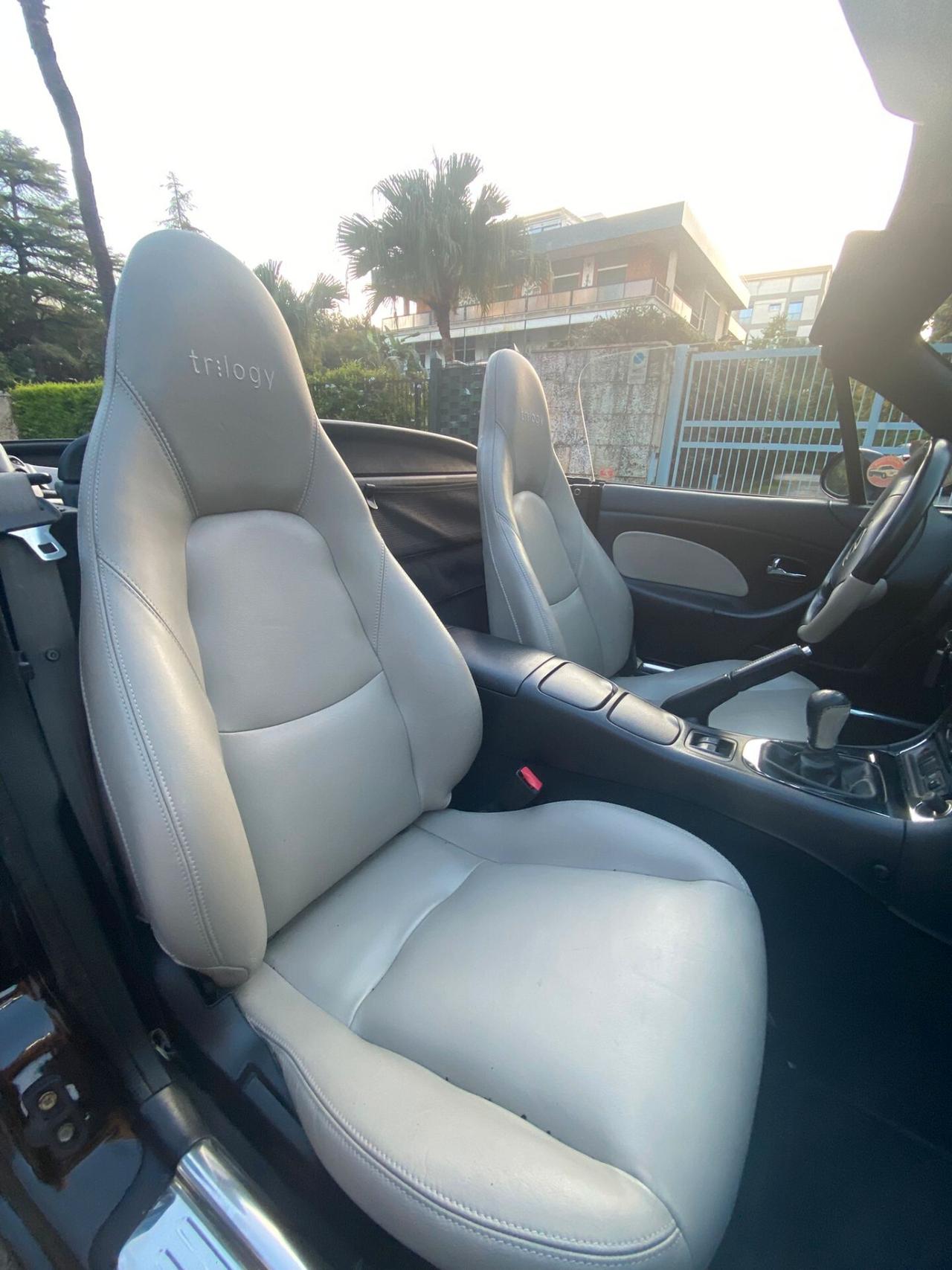 Mazda MX-5 1.6i 16V cat Trilogy