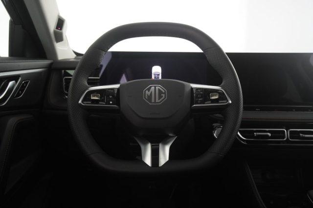 MG HS HS HEV Luxury