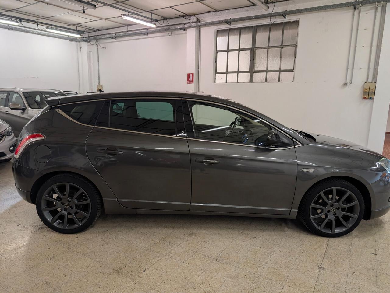 Lancia Delta 1.4 tjt S GPL