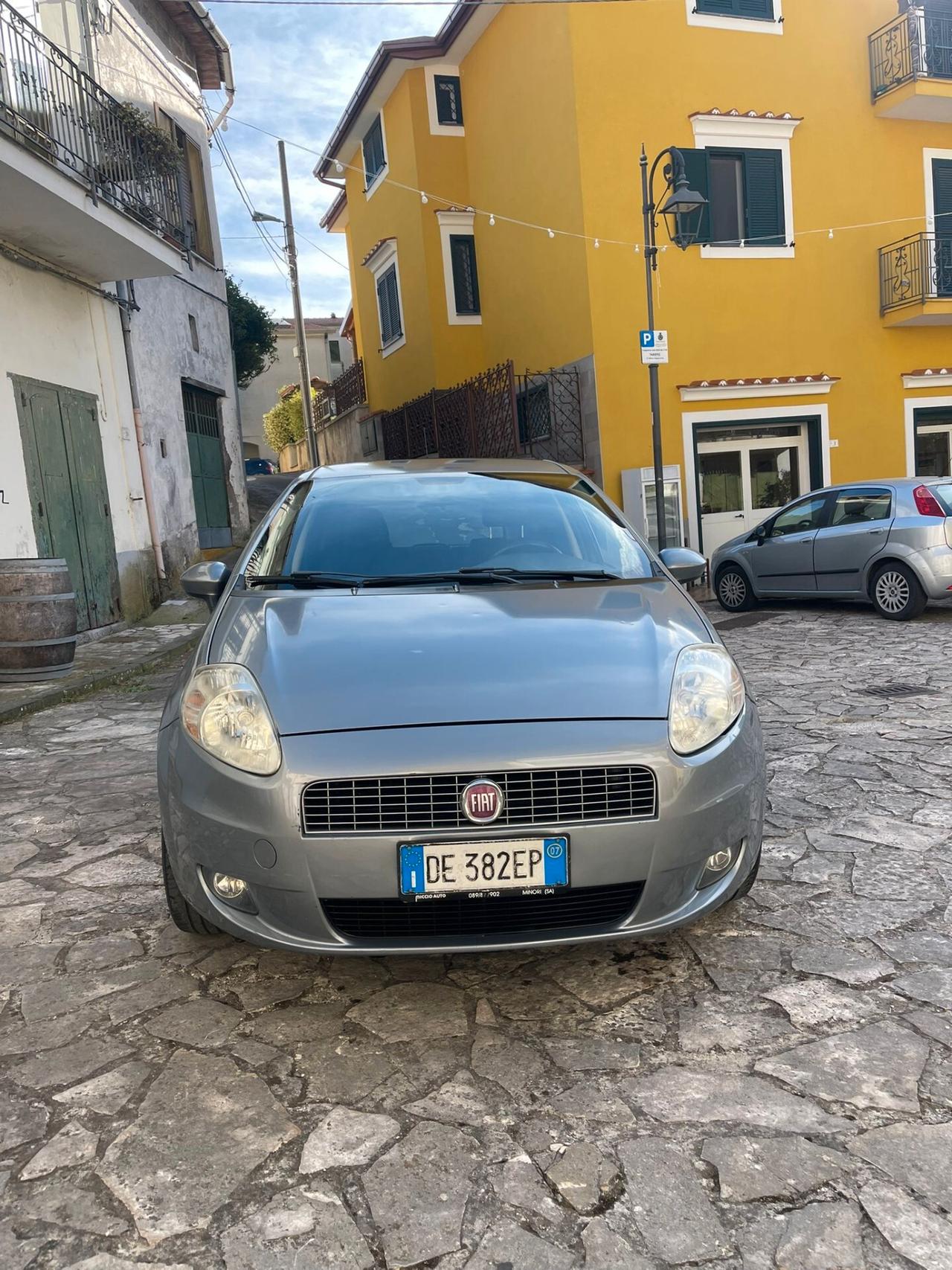 Fiat Grande Punto 1.3 MJT 75 CV 5 porte Dynamic