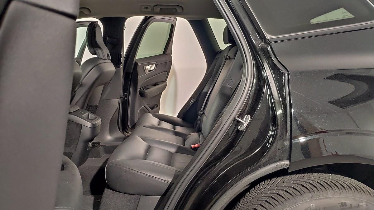 VOLVO Xc60 B4 Mild Hybrid Automatico Plus Dark