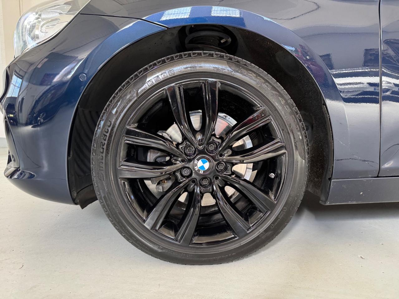 Bmw 2er Active Tourer 218d Active Tourer Sport