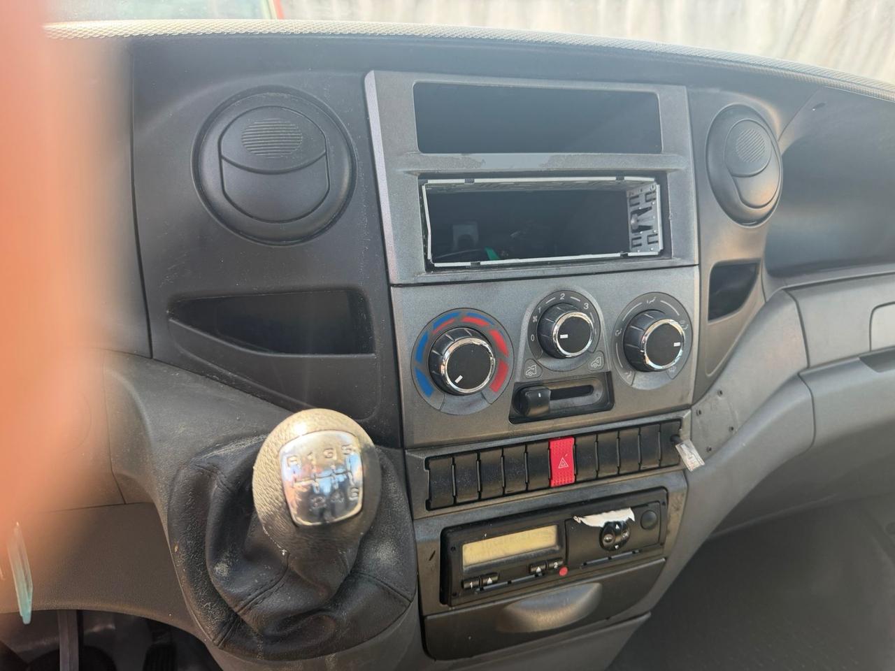 Iveco Daily 60C15-3.0 hpt a telaio-2014