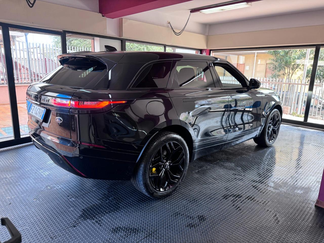 Land Rover Range Rover Velar Range Rover Velar 2.0D I4 240 CV HSE