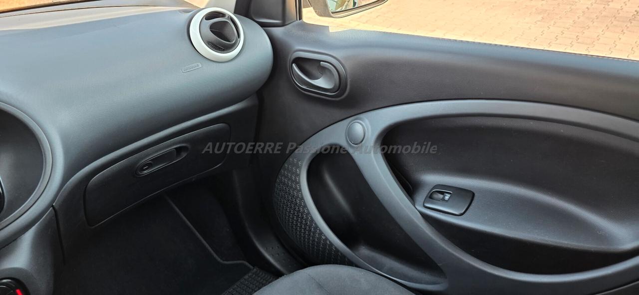 Smart ForFour 70 1.0 Passion