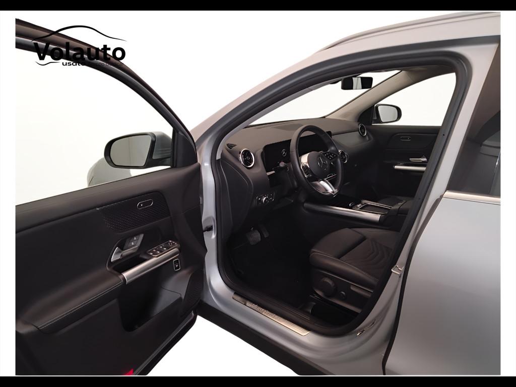 Mercedes-Benz GLA-H247 2023 - GLA 180 d Progressive Advanced auto