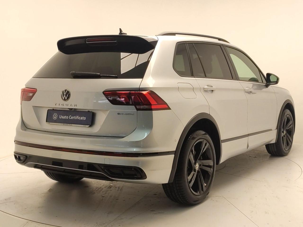Volkswagen Tiguan 1.4 TSI eHYBRID DSG R-Line