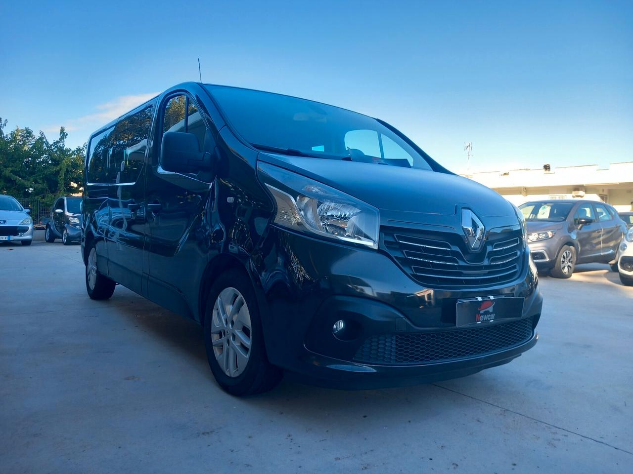Renault Trafic 1.6 dCi 125CV S&S Intens 9 posti MOTORE SOSTITUITO CON KM 156000