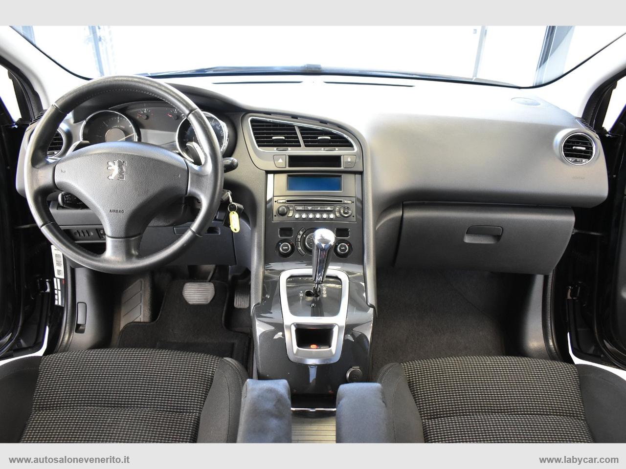 PEUGEOT 5008 1.6 HDi 112 CV ca.robot. Féline