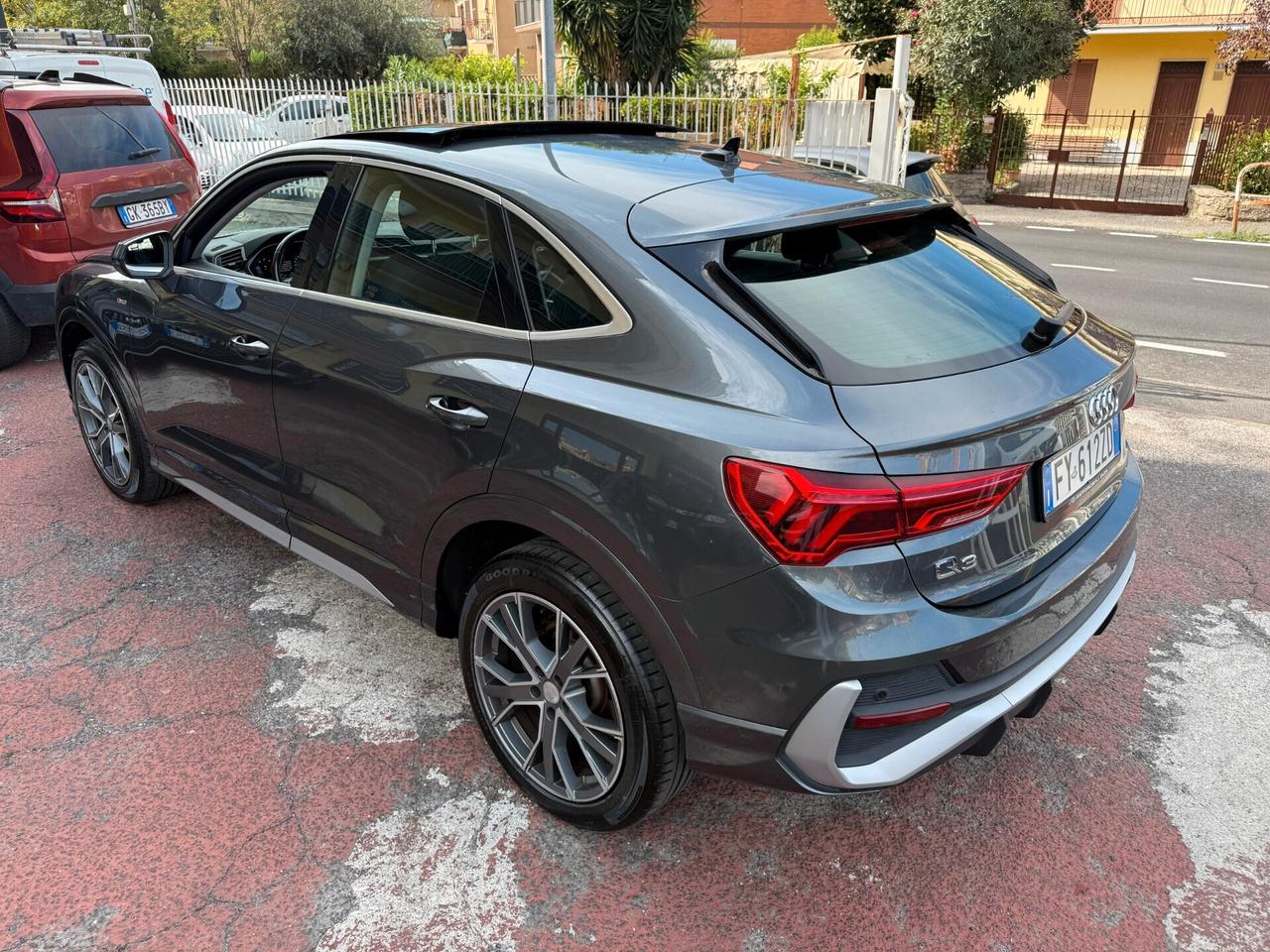 AUDI Q3 SPORTBACK S LINE *UNICO PROPRIETARIO*