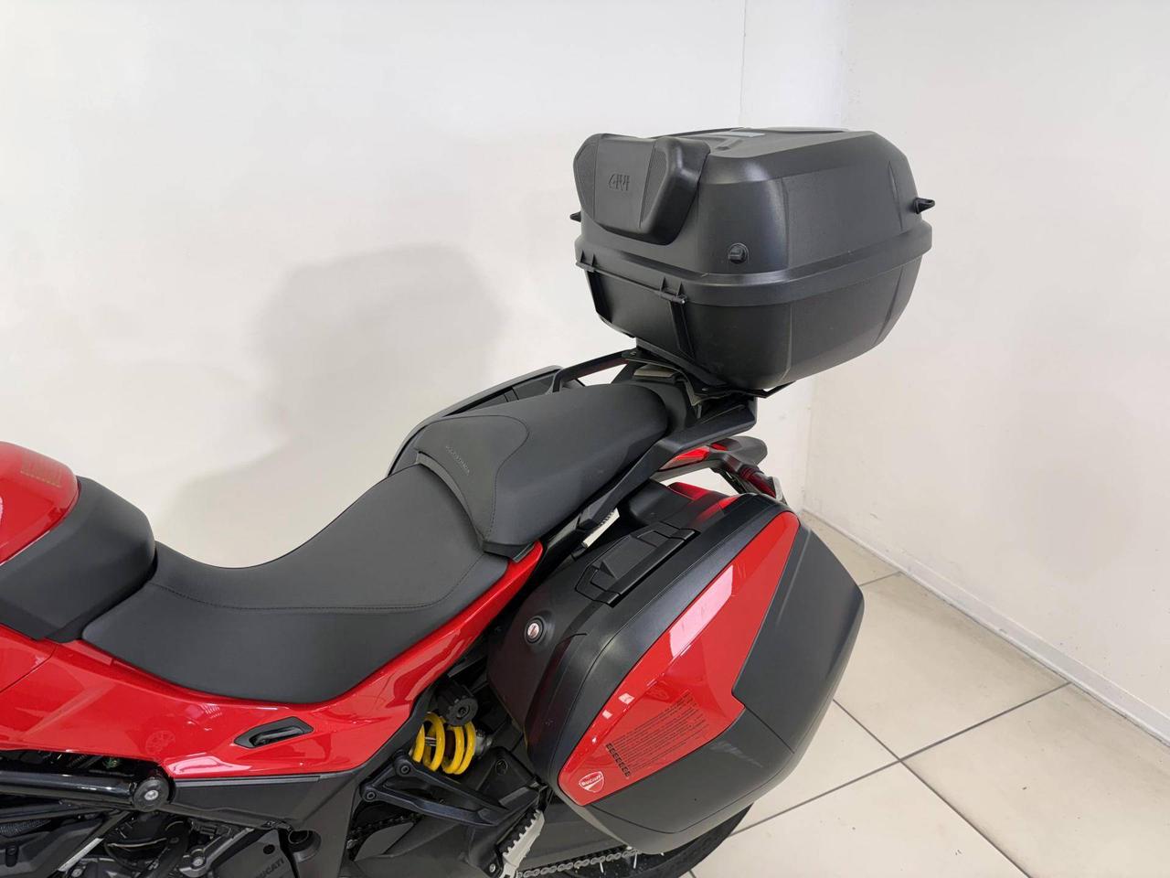 DUCATI Multistrada V2 950 Red