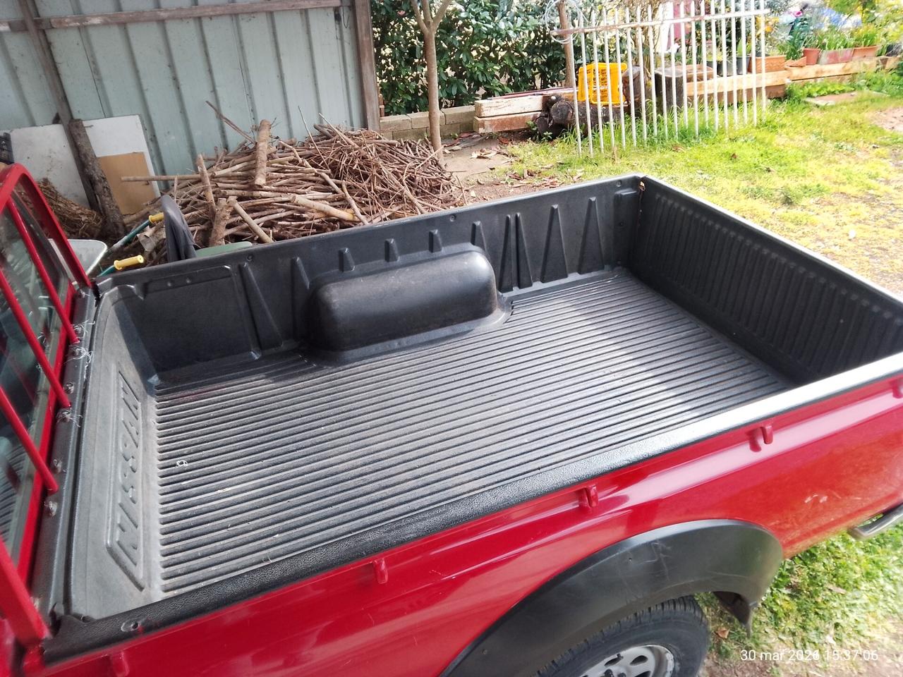 Navara SINGLE CAB 2002