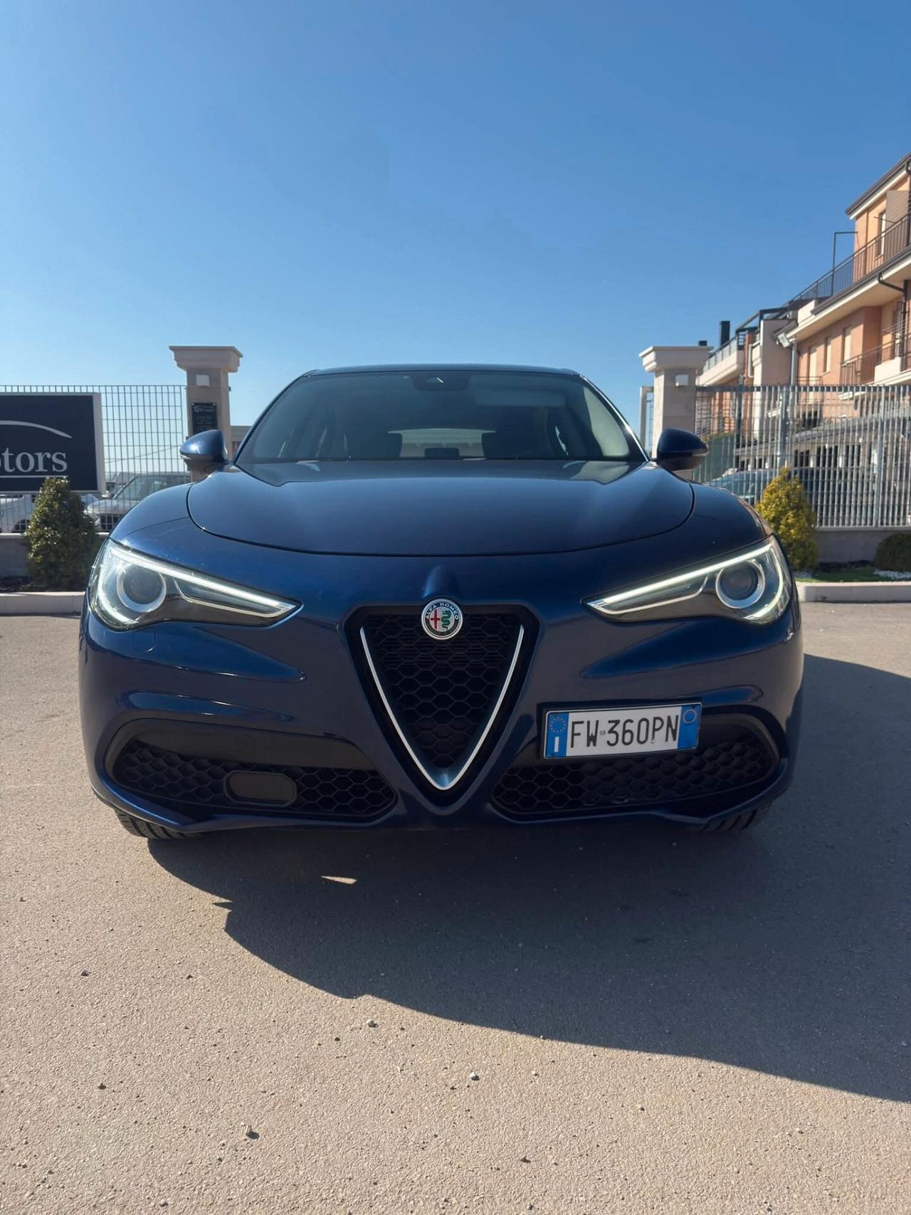 Alfa Romeo Stelvio 2.2 Turbodiesel 190 CV AT8 RWD Business