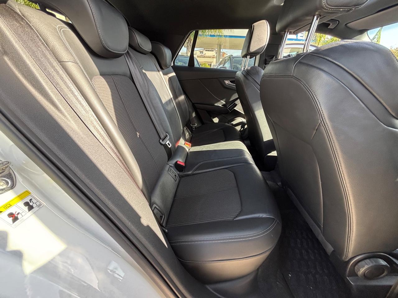 AUDI Q2 30 TDI 116CV S-LINE TETTO APR STRAFULL