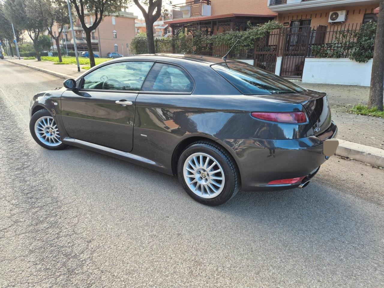 Alfa Romeo gt 1.9 150cv multijet anno 07