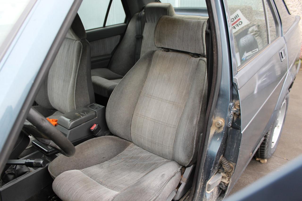 Alfa Romeo 75 1.8 IE
