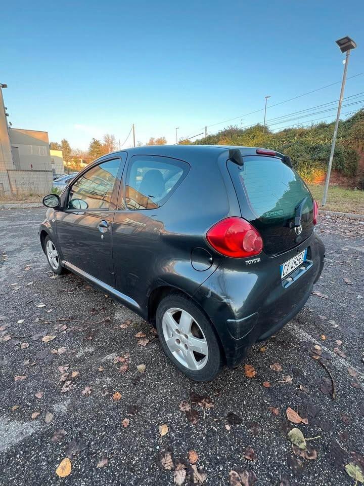 Toyota Aygo 1.0 12V VVT-i 3 porte Sol