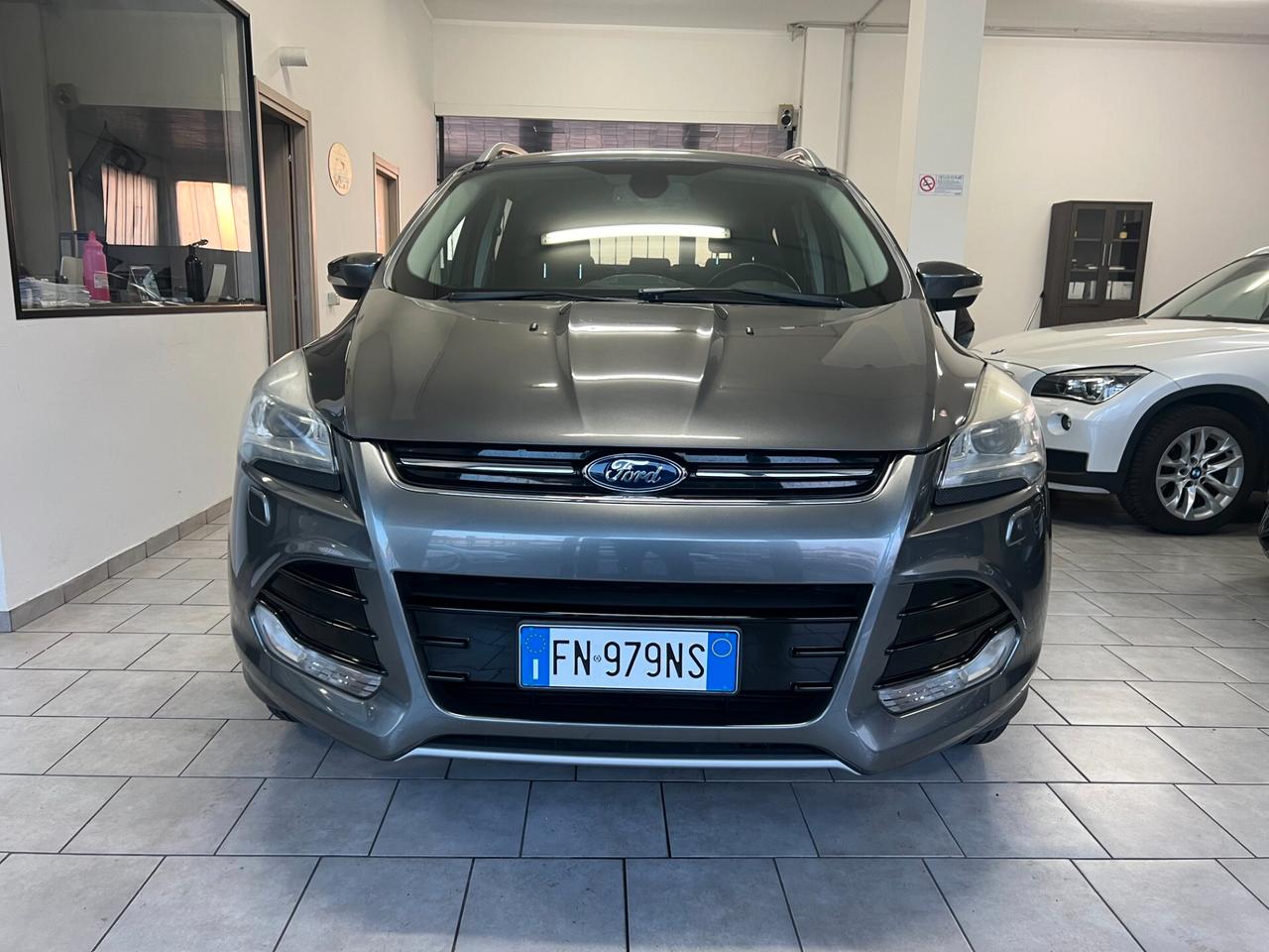 Ford Kuga 2.0 TDCI 163 CV 4WD Powershift Titanium