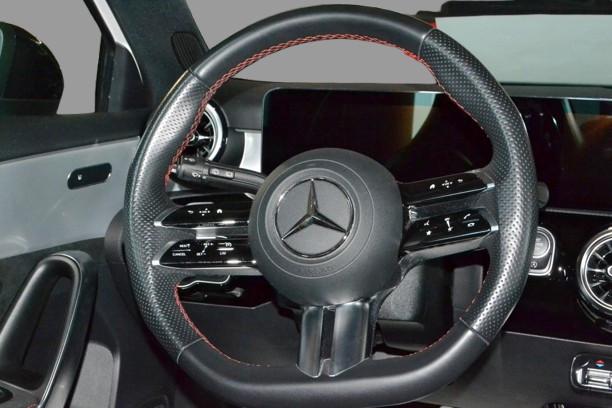 Mercedes-Benz A-KLASSE A - 180d AMG Line