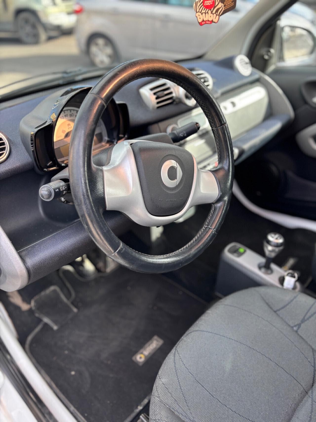 Smart ForTwo 1000 52 kW MHD coupé passion