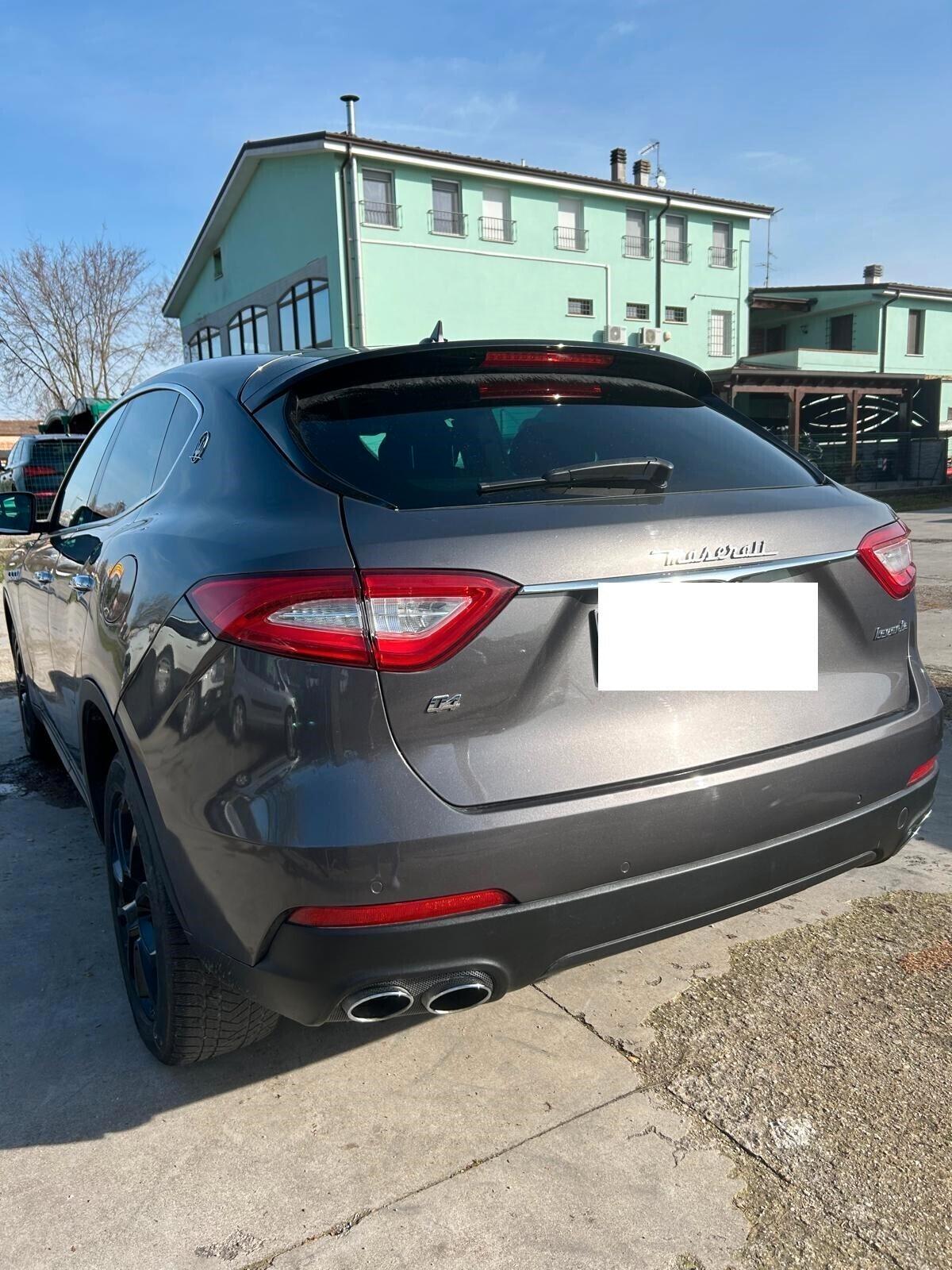 Maserati Levante V6 Diesel 275 CV AWD