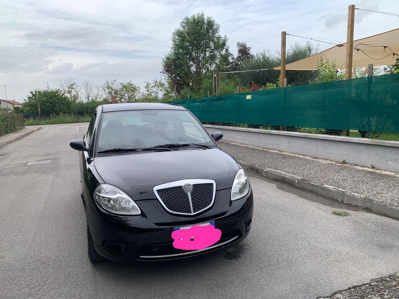 Lancia Ypsilon 1.2 METANO BENZINA