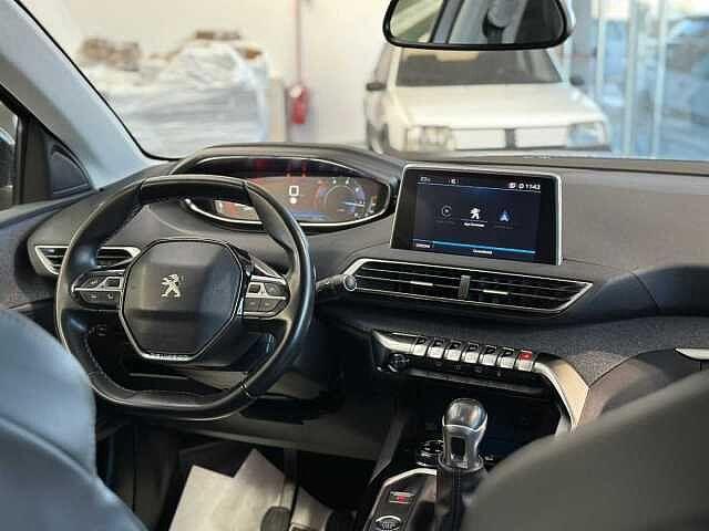 Peugeot 3008 BlueHDi 130 S&S Allure