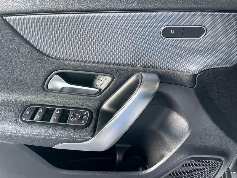 Mercedes-Benz Classe A A 180 d Automatic Progressive Advanced