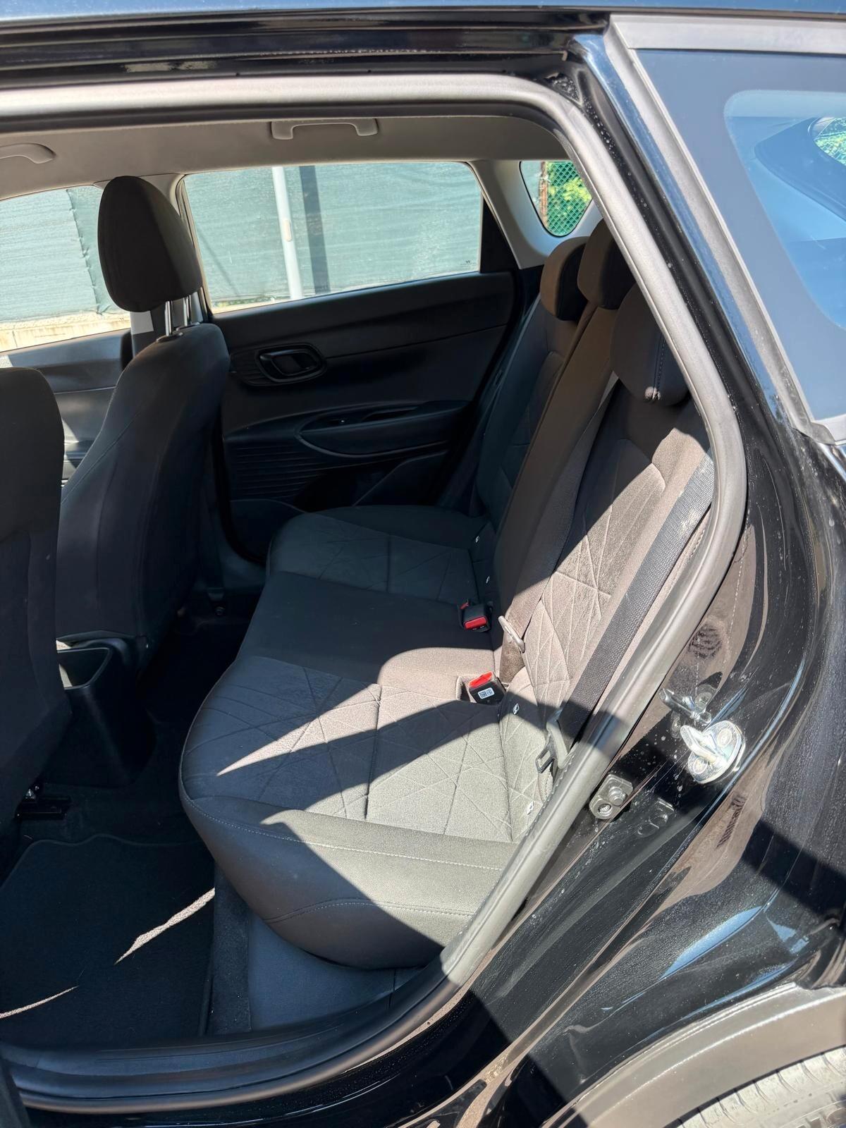 Hyundai BAYON 1.0 - NEOPATENTATI - 12 MESI DI GARANZIA -