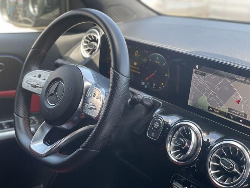 Mercedes-Benz GLA GLA 180 d Automatic Premium