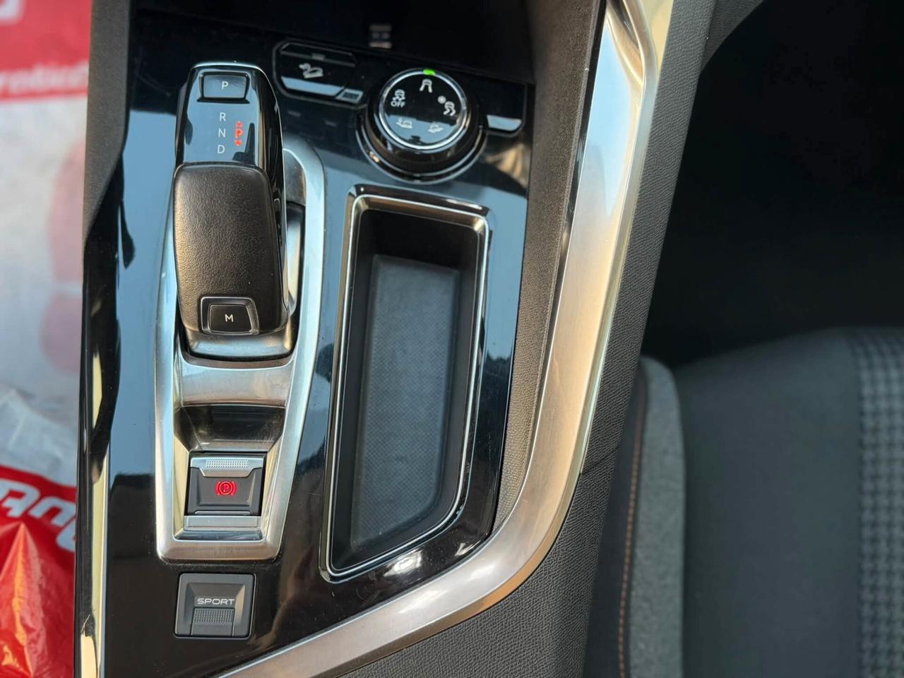 Peugeot 3008 BlueHDi 130 S&S Allure OK NEOPATENTATI