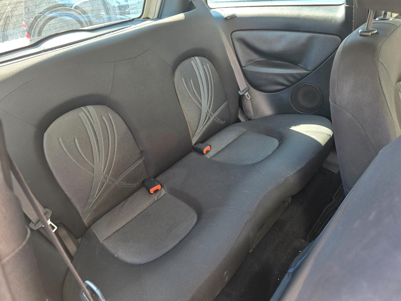Lancia Ypsilon 1.4 Unyca Ecochic GPL
