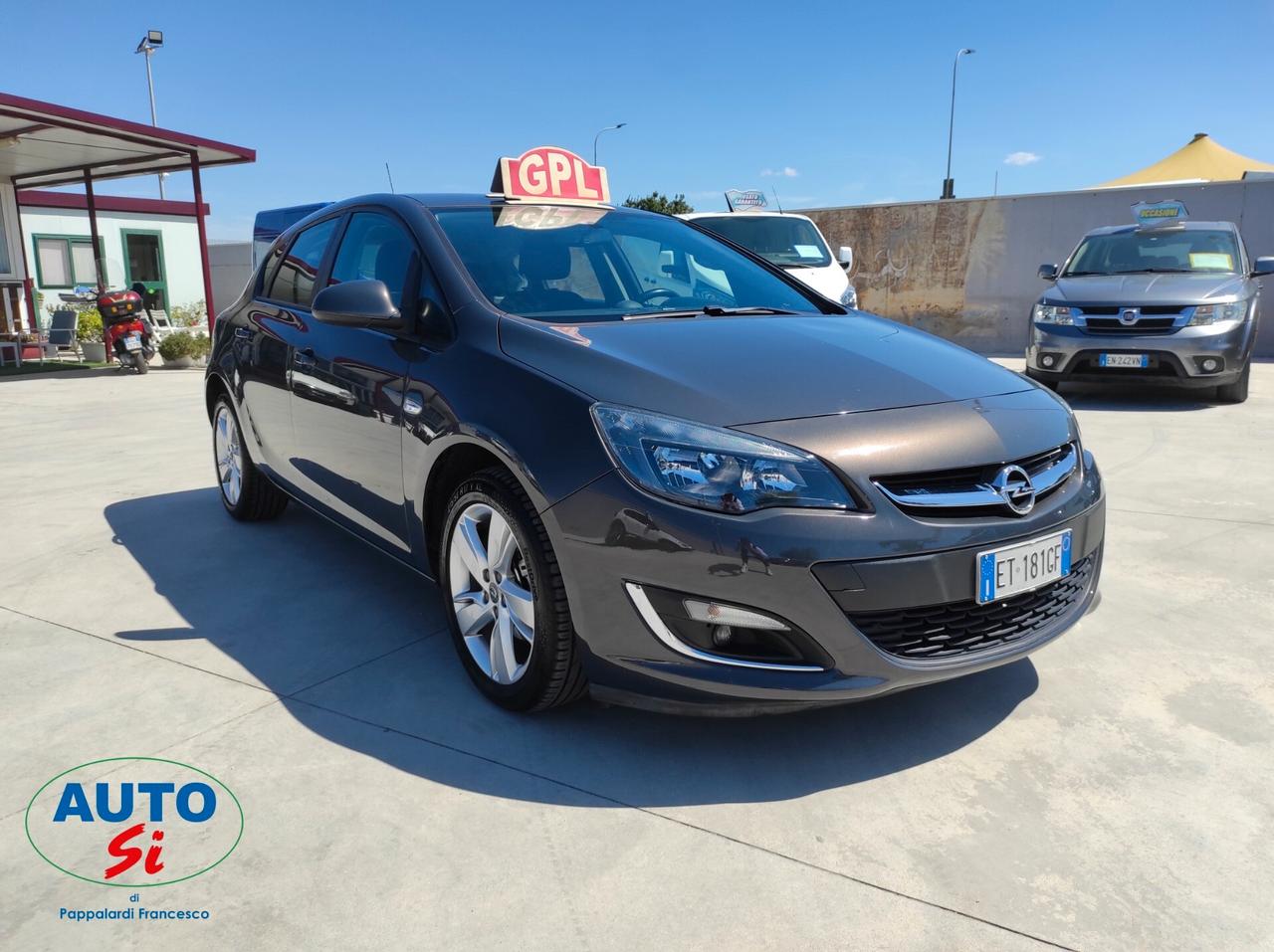 Opel Astra 1.4 Benzina/GPL - 140cv