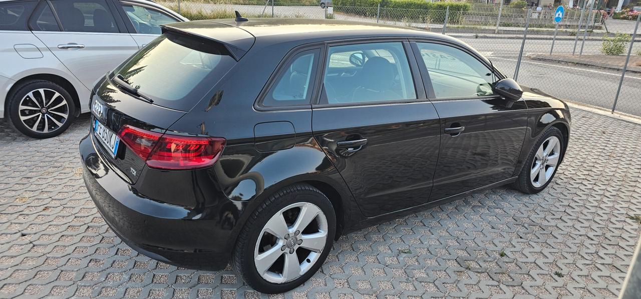 Audi A3 SPB 1.6 TDI Business